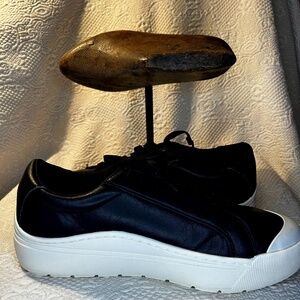 Dr. Scholl's Platform Sneaker-Black